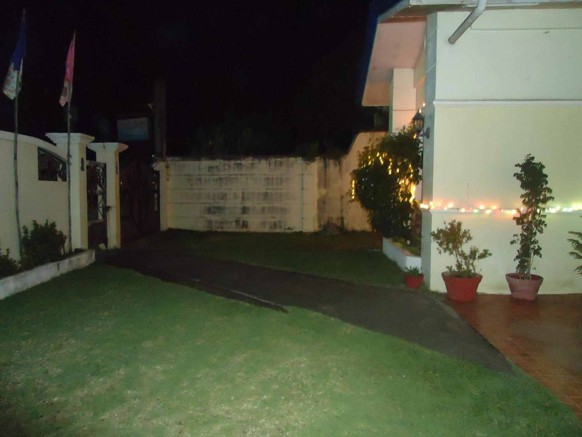 Donsol Aguluz Homestay Zewnętrze zdjęcie