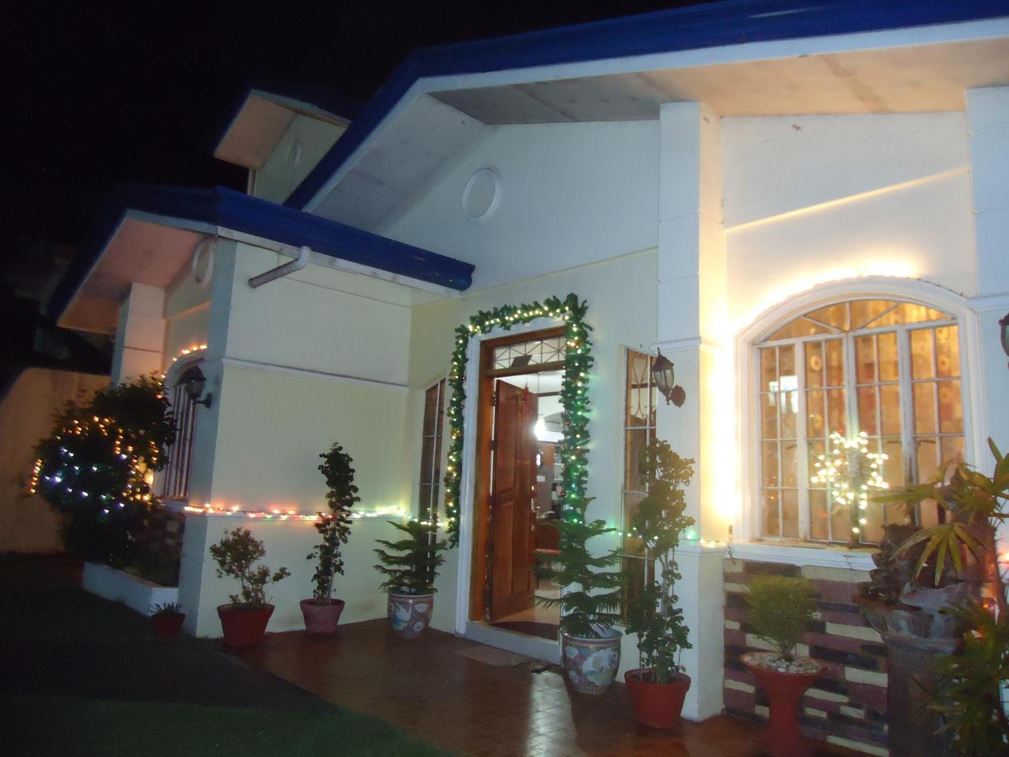 Donsol Aguluz Homestay Zewnętrze zdjęcie