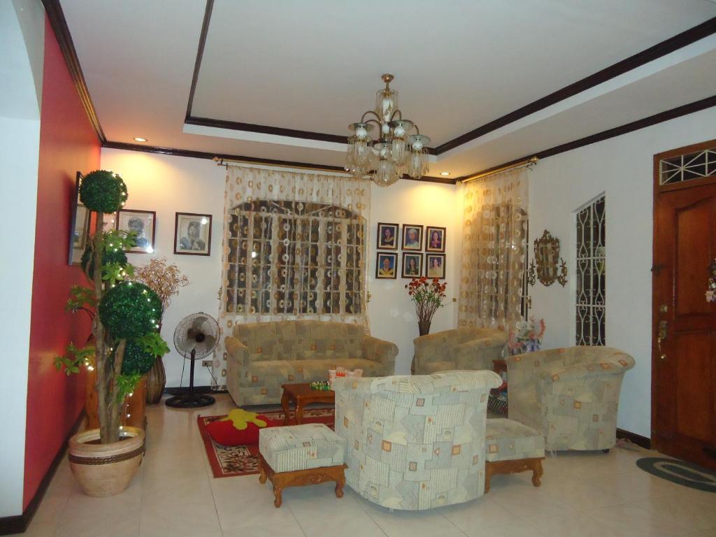 Donsol Aguluz Homestay Zewnętrze zdjęcie