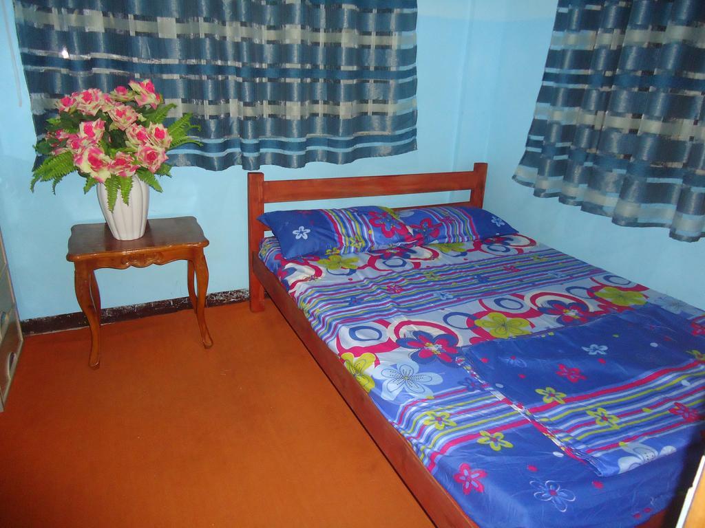 Donsol Aguluz Homestay Zewnętrze zdjęcie